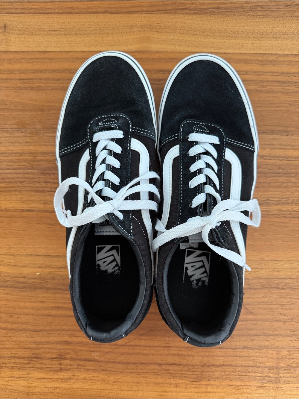 NWOT Vans old Skool Women’s size 10 - Picture 2 of 4
